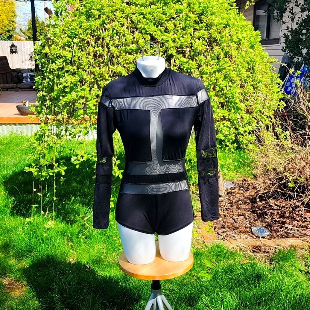 SZ L Blk rave leotard